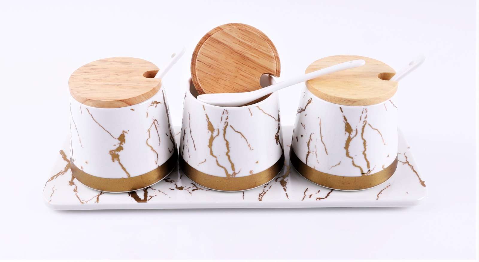 Set de 3 recipiente pentru condimente din portelan, cu lingurite