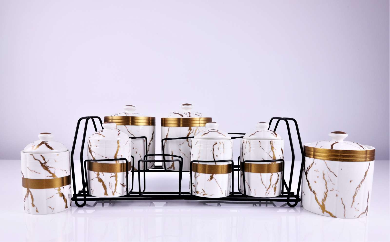 Set de 7 recipiente pentru condimente din portelan + suport metal