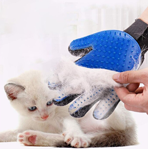 Manusa-perie de ingrijire caini, pisici si alte animale de companie, At Performance, pentru mana dreapta, Albastru cu negru