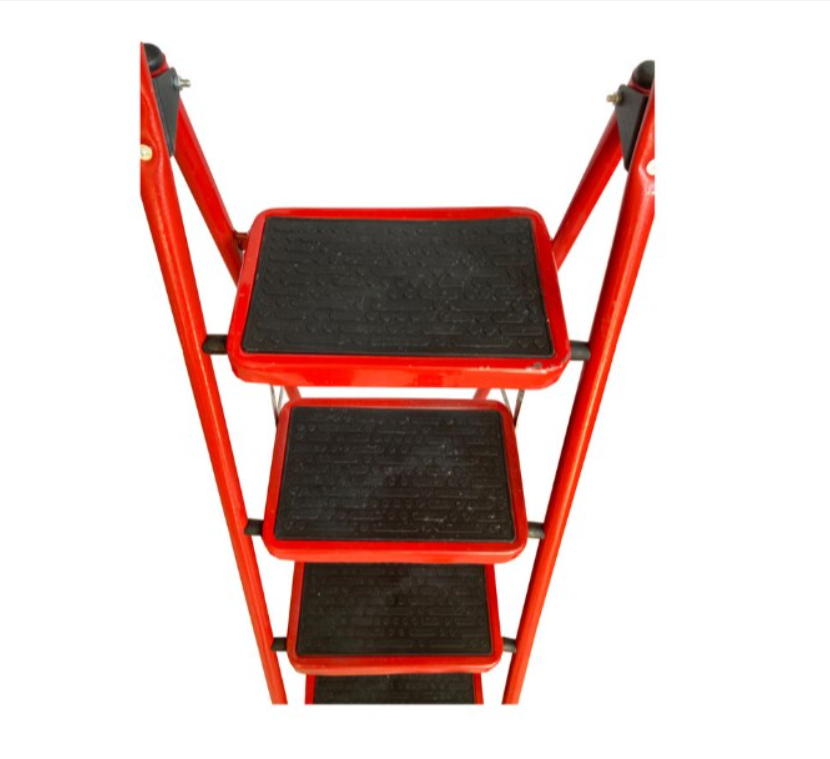 Scara Pliabila cu 4 Trepte Late, At Performance, Metalica, Maxim 150 Kg, Picioare Antialunecare, Rosu-Negru