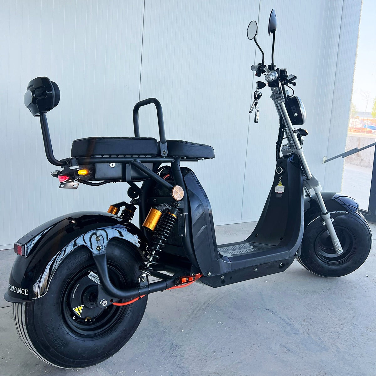 Scuter Electric 2 Persoane, Viteză Limitată 25 km/h – Fără Permis, Motor 1500W, Baterie 20Ah, Suspensie Hidraulică, COC Inclus