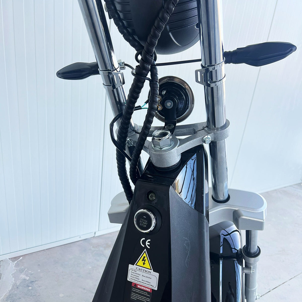 Scuter Electric 2 Persoane, Viteză Limitată 25 km/h – Fără Permis, Motor 1500W, Baterie 20Ah, Suspensie Hidraulică, COC Inclus