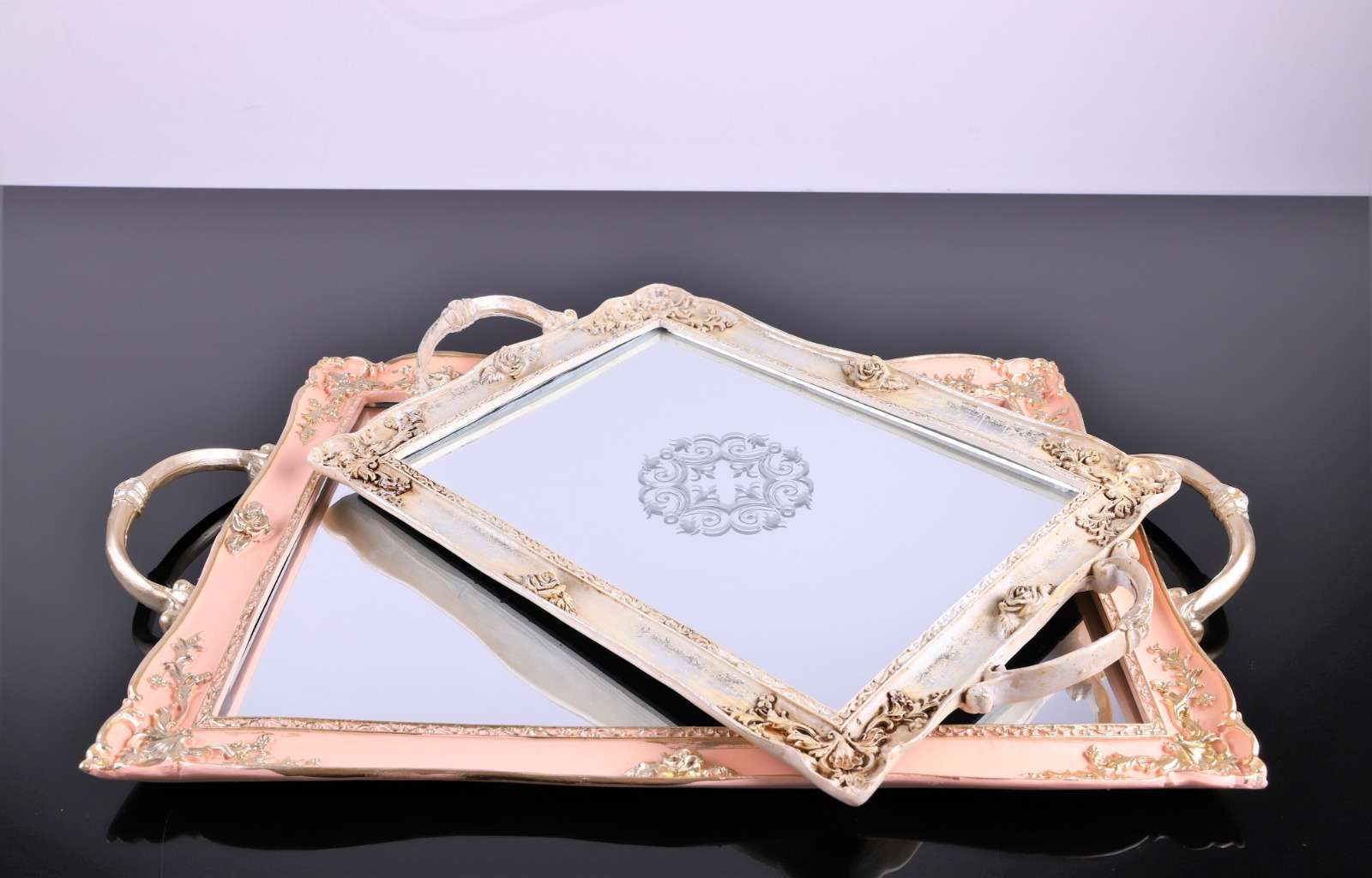 Tava din rasina cu oglinda M