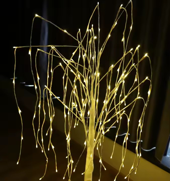 Pom Decorativ Iluminat cu LED-uri, 210 cm Inaltima, Lumina, alb-cald